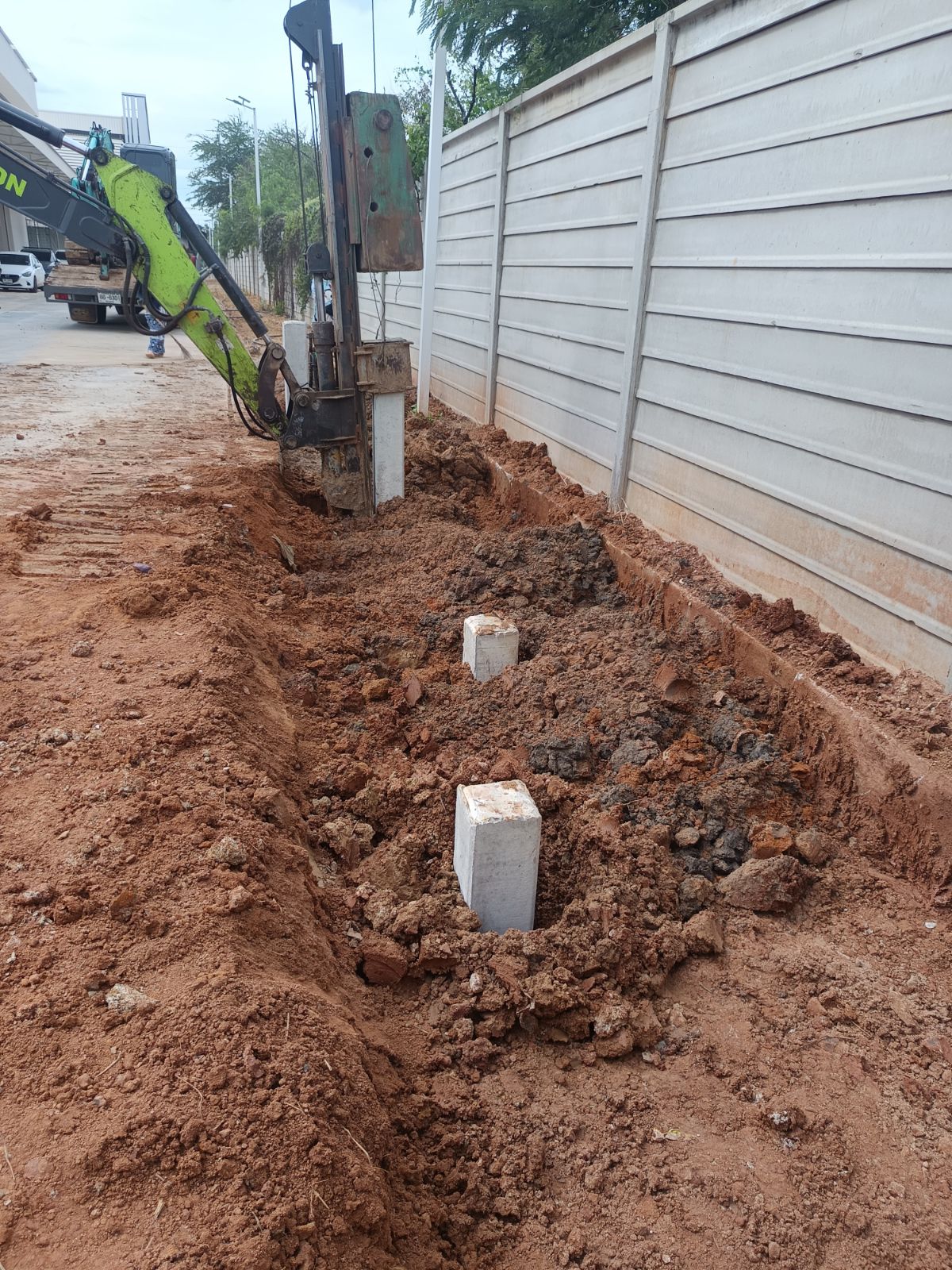 การตอกอัดเสาเข็มช่วงสุดท้าย Final Drive